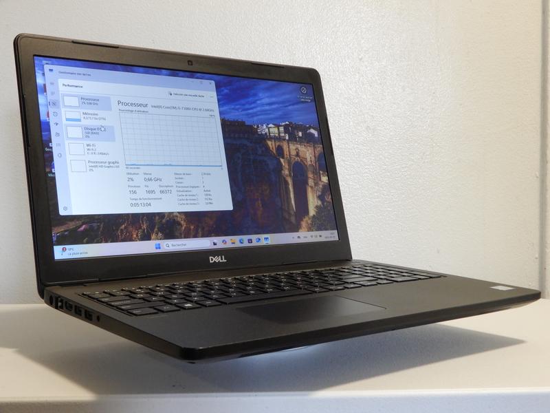 Dell Latitude 3580 – Core i5 7è Gén | 16GB RAM | SSD 512GB – Rapide et Fiable !