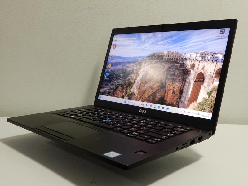 Image 3 de Dell Latitude 7490 Laptop pro 14", 8è géné., 16GB RAM, SSD 512GB, webcam, Bluetooth, Windows 11 Pro