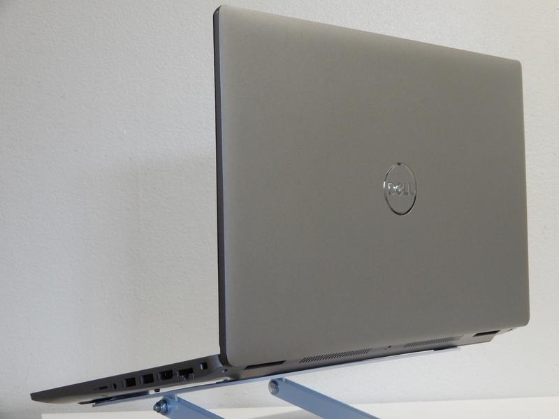 Image 10 de Dell Latitude 5520|11th Gen|i5-1135G7|16GB DDR4|512GB SSD|Windows 11 Pro