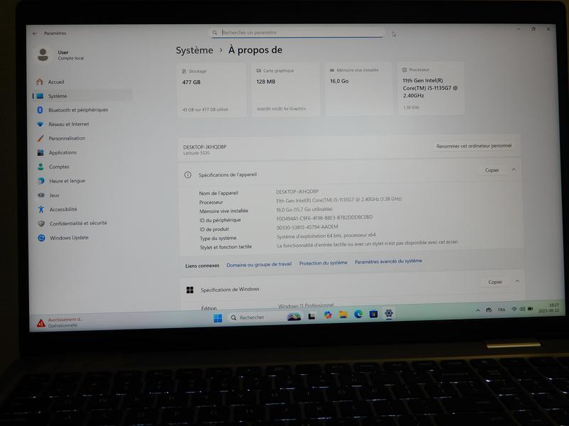 Image 2 de Dell Latitude 5520|11th Gen|i5-1135G7|16GB DDR4|512GB SSD|Windows 11 Pro
